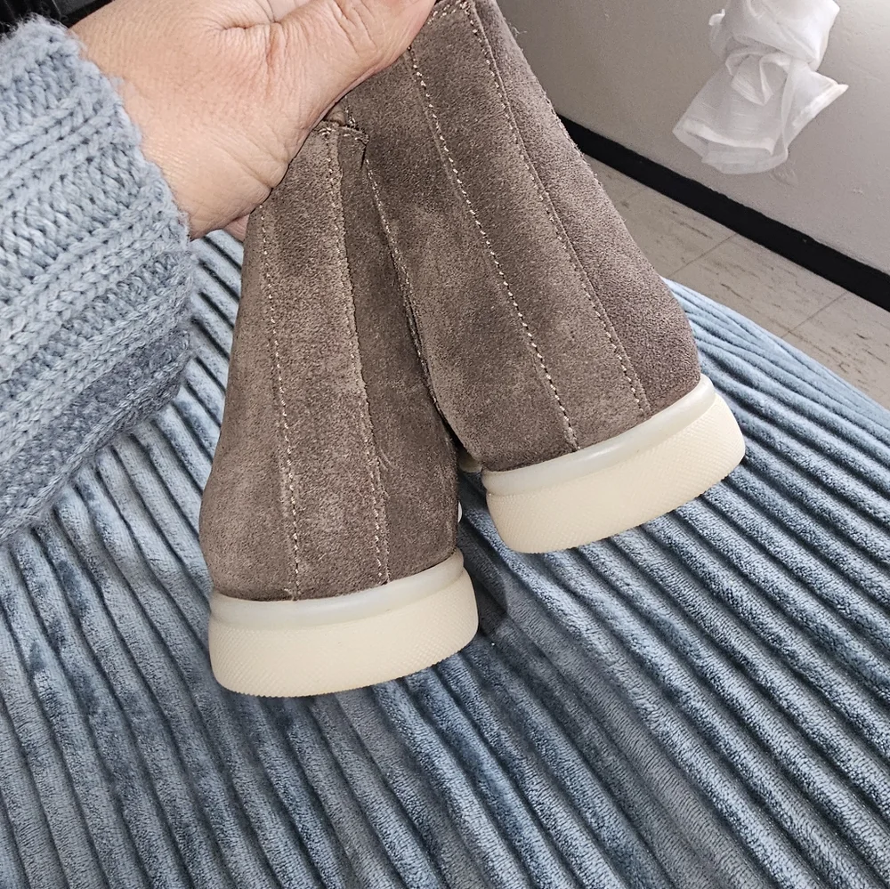SCAROSSO SUEDE CHELSEA BOOT SZ 37 - Picture 5 of 7